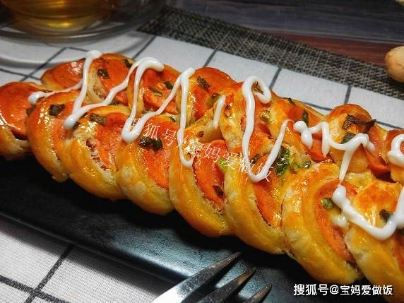 JDB电子：
不用揉面！葱香火腿酥 手抓饼就能做 哎呦 不错哦！(图11)